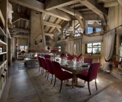 Chalet Serbal: Dining area