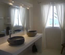 Villa Almuzara: Bathroom