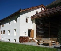 Chalet Bear: Al fresco dining area