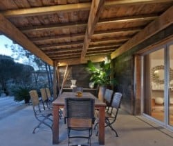 Villa Sophie: Al fresco dining area