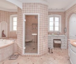 Villa Vivaldi: Bathroom