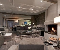 Chalet King: Living room