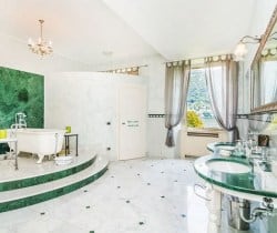 Villa-Galliana-Bathroom