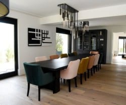 Villa-Poesia-Dining-room