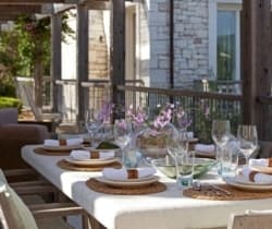 Villa Malva-Al fresco dining area