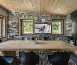 Chalet-Lauder-Dining-room