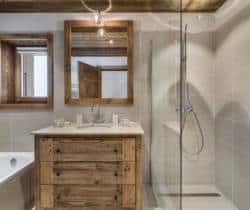 Chalet-Lillium-Bathroom