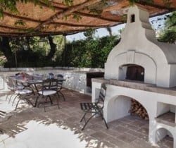 25Villa-Scarlatta-Pizza-oven