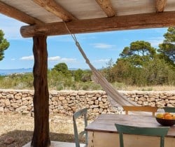 Villa-Savanna-Al-fresco-dining-area