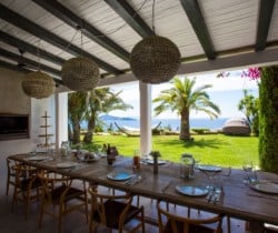 Villa Caitlin-Al fresco dining area