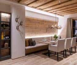 Chalet-Apartment-Kreisler-Dining-room