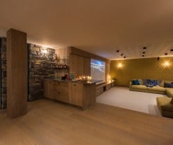 Chalet-Renarde-Cinema-room