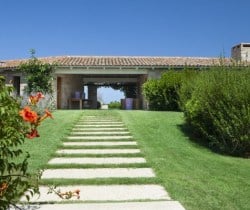 Villa Amata-Entrance