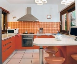 Villa Turchese: Kitchen