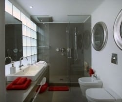 Villa Lin: Bathroom