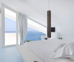 Villa-Renella-Bedroom