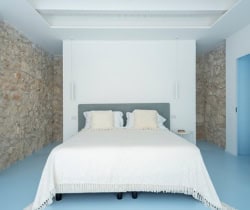 Villa-Renella-Bedroom