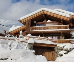 Chalet Abacus: Outside view