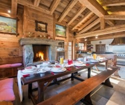 Chalet-Ames-Dining-room