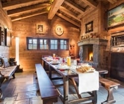 Chalet-Ames-Dining-room