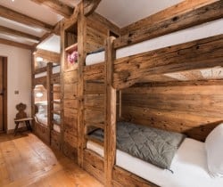 Chalet-Ames-Bedroom