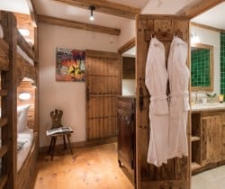 Chalet-Ames-Bathroom