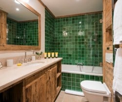 Chalet-Ames-Bathroom