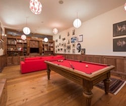 Chalet-Ames-Games-room