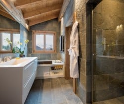 Chalet-Elsie-Bathroom