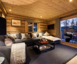 Chalet-Ransou-Living-room